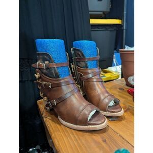 Freebird by Steven Carter Peep Toe Booties Women's 9 Cognac Distressed